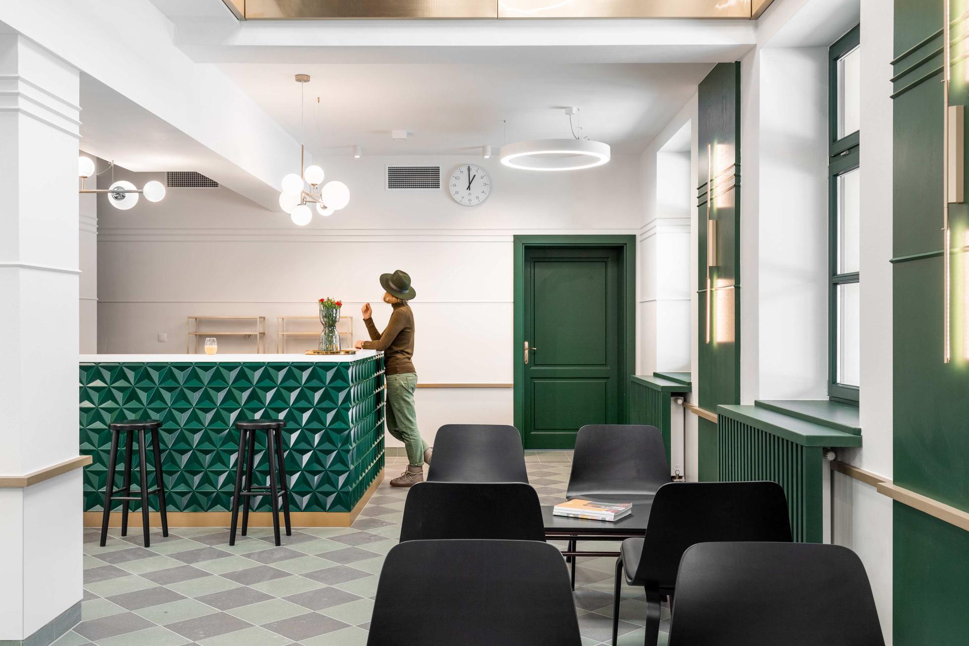 Wnętrze dworca w Zakopanem