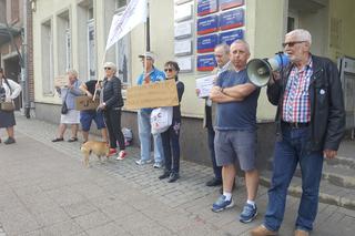 Trzeci dzień protestów w Gdańsku. Walczą o pieniądze dla niepełnosprawnych [ZDJĘCIA, AUDIO]