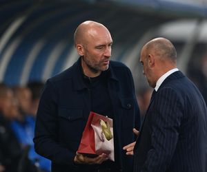 Michał Probierz wystrojony na Finlandia - Polska