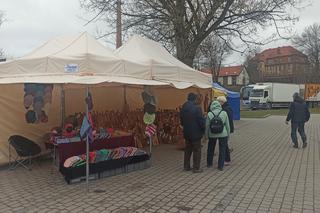 Trwa jarmark wielkanocny w Olsztynie. Co dobrego można kupić? [ZDJĘCIA]