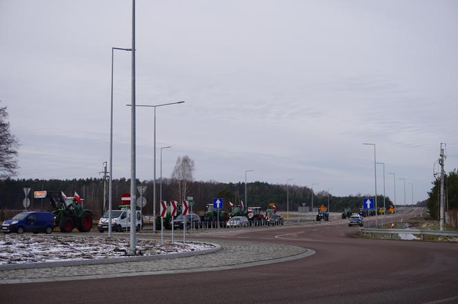 Protest rolników w Podlaskiem. Ciągniki blokują drogi w całym województwie! 