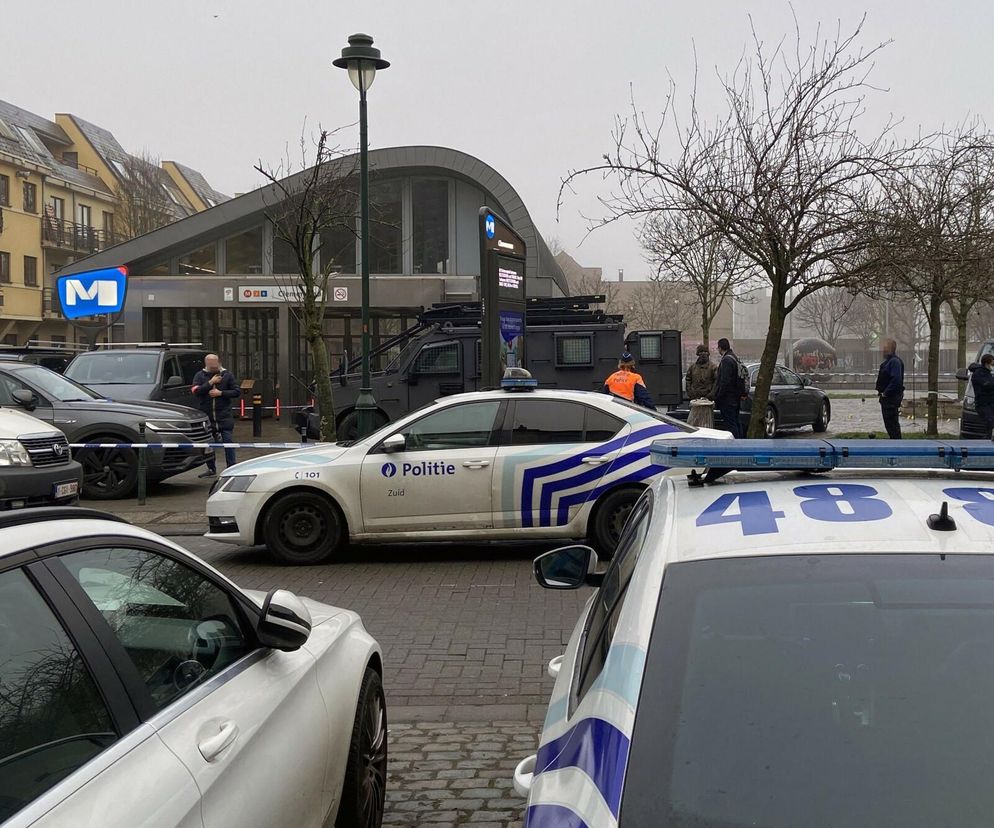 Poszukiwani mężczyźni z kałasznikowem. Strzelanina w metrze