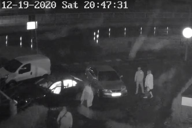 Brutalne pobicie niedaleko UMK w Toruniu. Policja poszukuje sprawców