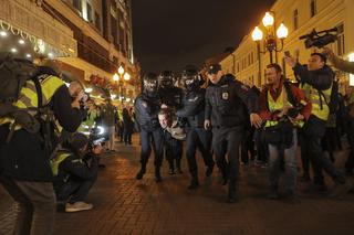 Rosjanie wyszli na ulice. Kilkaset osób zatrzymanych za protesty przeciwko mobilizacji 