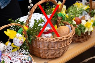 Wielkanocny koszyk pod lupą księży! Tych produktów lepiej unikaj