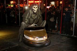 Halloween 2013: Ponury Żniwiarz w samochodziku!