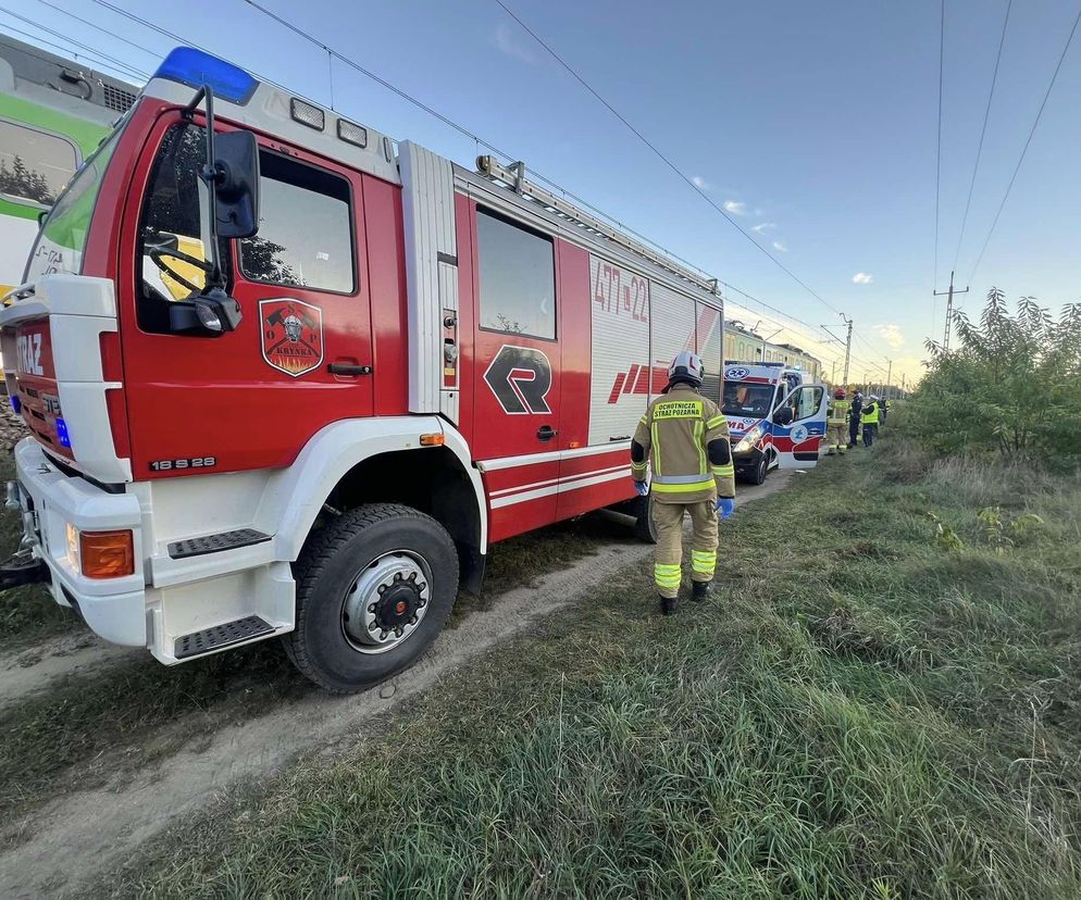 Pociąg relacji Siedlce – Łuków potrącił mężczyznę. Interweniował helikopter LPR!