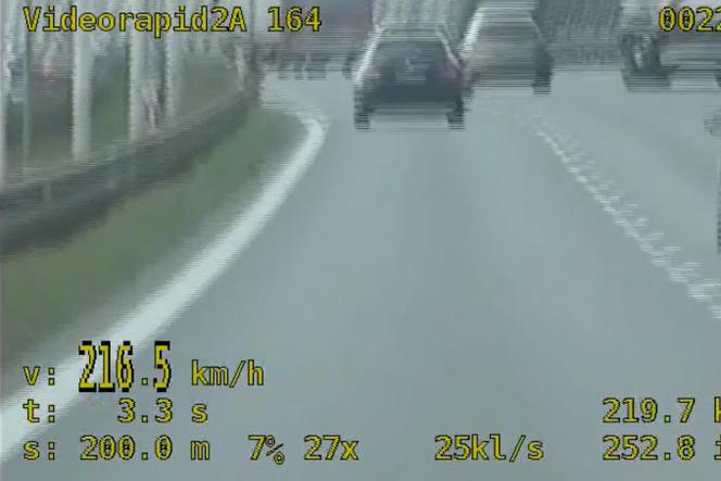 Pędził Autostradową Obwodnicą Wrocławia 216 km/h.