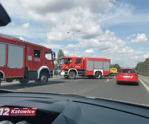 Gigantyczny korek na S86. Aż trzy wypadki!