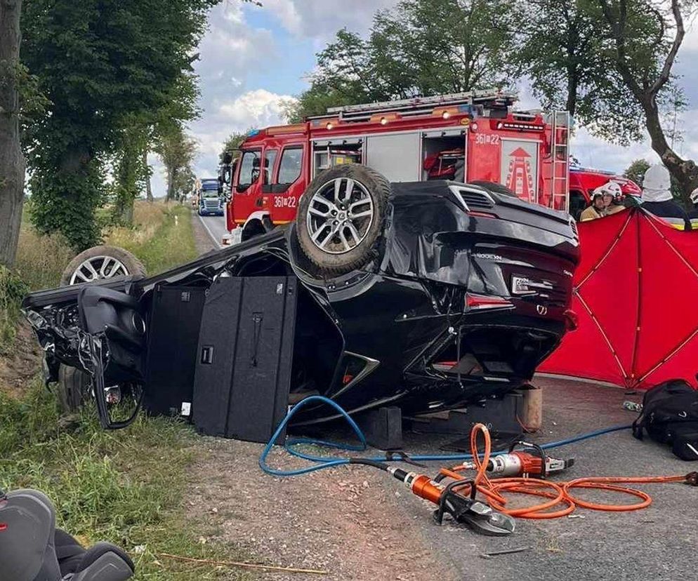 Adam zginął w wypadku, gdy wracali z wakacji! Jego żonę i dzieci uratował cud