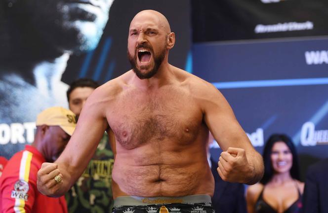 Fury - Chisora: Fury wygrywa w 10. rundzie! Król Cyganów brutalnie lał Chisorę 