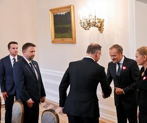 Donald Tusk opuścił Pałac Prezydencki. Wymowny gest 