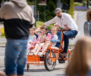   Tłumy na Starym Mieście w Olsztynie. Tak mieszkańcy świętowali Dzień Dziecka