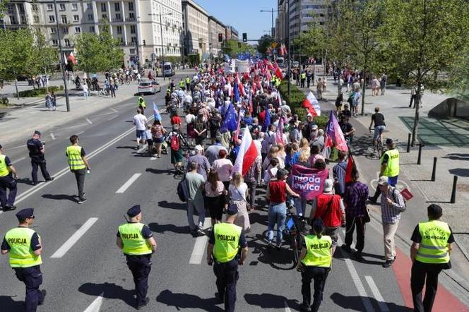 Marsz Lewicy i OZZ z okazji Święta Pracy