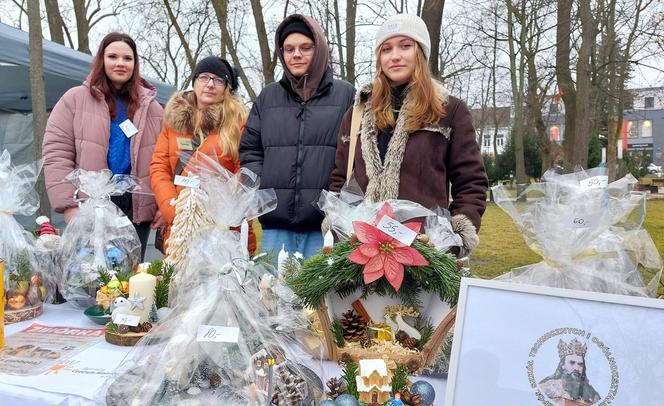 Jarmark Bożonarodzeniowy w Busku-Zdroju. Było dużo smakołyków i atrakcji