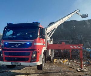 Nowe informacje po pożarze w Kawlach. Co dalej z poszukiwaniami zaginionego strażaka?