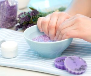 Domowe zabiegi na piękne DŁONIE: maseczki, okłady, kompresy