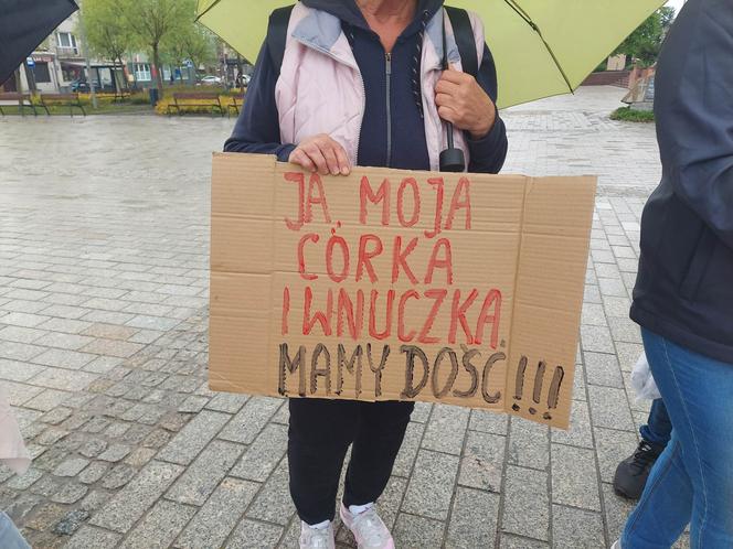 Protest pod hasłem "Ani jednej więcej" Starachowice 14.06.2023