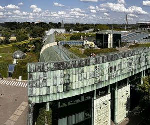 Ogród na dachu Biblioteki Uniwersyteckiej w Warszawie