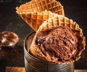 Domowe lody czekoladowe w 15 minut: tylko 3 składniki!