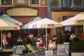 Caffe Trybunalska, Rynek