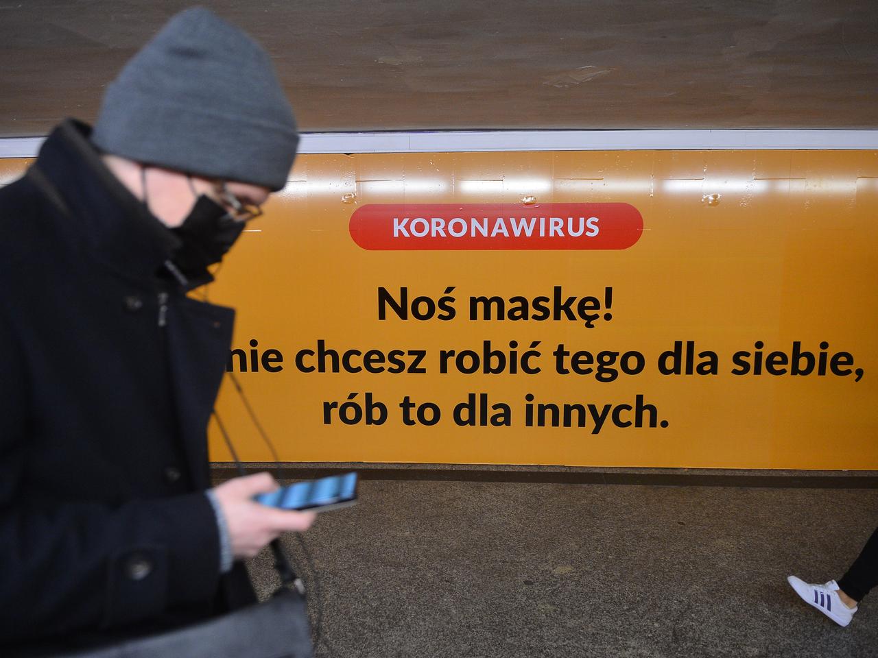 Koronawirus w Polsce. Ile jest dziś zakażeń? Dramatyczna FALA ZGONÓW [24 PAŹDZIERNIKA]