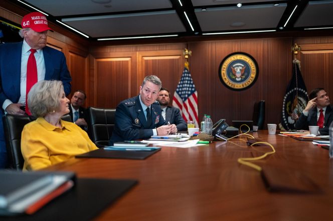 Atak USA na Iran. Zbombardowano ośrodki atomowe