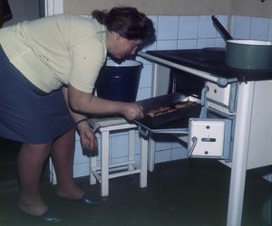 QUIZ PRL. Jajko kontra mazurek. Sprawdź, jak dobrze znasz wielkanocne menu z PRL-u?