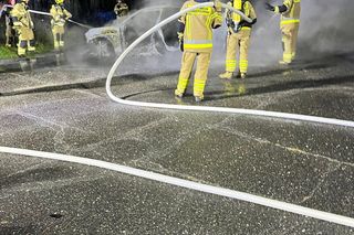 Spłonęło maserati. Nocny pożar w Lipnie koło Leszna