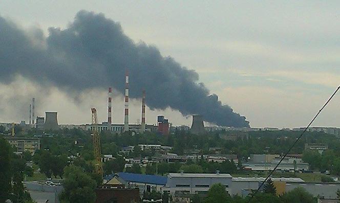 Czarny dym na Dąbrowie widać z Retkini