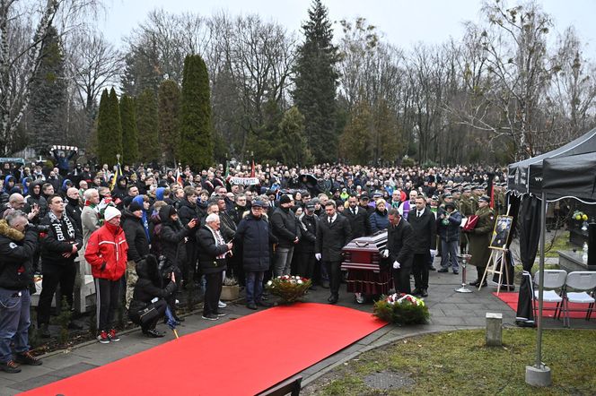 Ostatnie pożegnanie Lucjana Brychczego. Pogrzeb ikony Legii