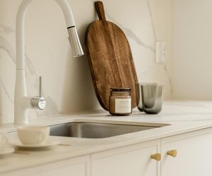 Mieszkanie w jasnych kolorach od KODO