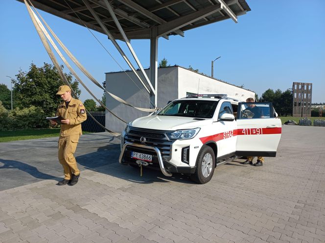 Strażacy z Wielkopolski jadą do zagrożonego powodzią Głogowa nad Odrą