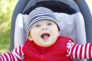 Jak ubrać niemowlę wiosną? 5 najważniejszych wskazówek
