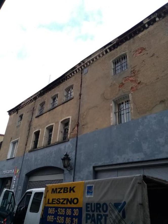 Trwa szacowanie szkód po wichurze nad Lesznem