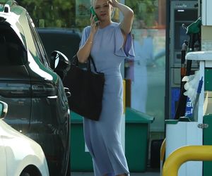 Małgorzata Kożuchowska jeździ autem za pół miliona w obcasach