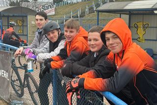 Tor i zawodnicy LKS Szawer Leszno gotowi na sezon 2025 