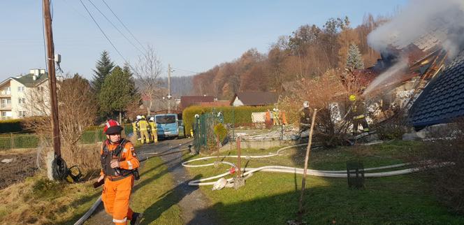 Wybuch w Ustroniu. Strażacy wyciągali spod gruzów ciało przyjaciela. Koszmar rozegrał się w ułamku sekundy