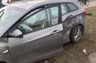 Wypadek w Bydgoszczy! 33-letni sprawca nie miał prawa jazdy [ZDJĘCIA]