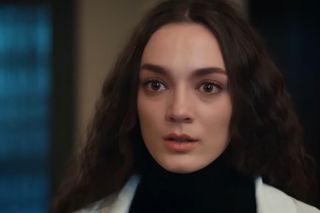 Dziedzictwo (Emanet) odc. 676. Nana