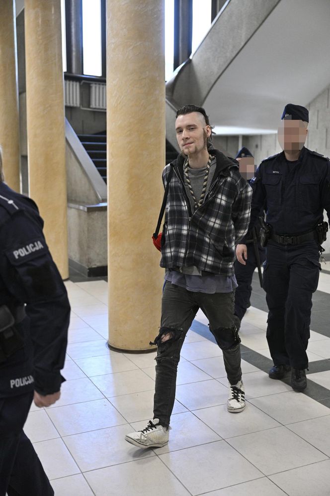 Karl będzie próbował uciec z aresztu? Szokujące słowa w sądzie. Takiego obrotu spraw nikt się nie spodziewał!