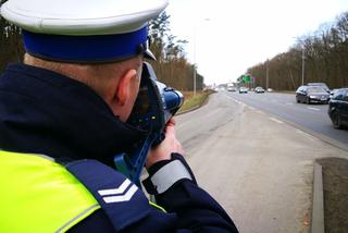 Więcej patroli policyjnych na drogach Kujawsko-Pomorskiego! To ma być bezpieczny weekend! [AUDIO]