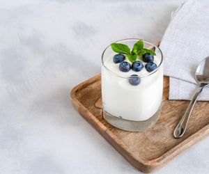 Zdrowy, domowy jogurt. Wypróbuj ten przepis, zanim kupisz kolejny kubeczek ze sklepu