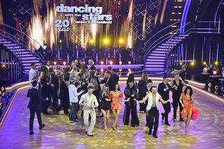 Quiz dla fanów Tańca z Gwiazdami. Sprawdź, jak dobrze pamiętasz SZCZEGÓŁY 