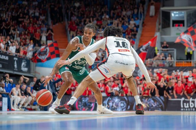 Niesamowity thriller w Wałbrzychu! Mistrz Polski na deskach, zadecydowały ostatnie sekundy