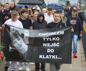 Śmierć 19-letniego Oliwiera wstrząsnęła elblążanami. Matka nie ma wątpliwości: jej syn został brutalnie pobity