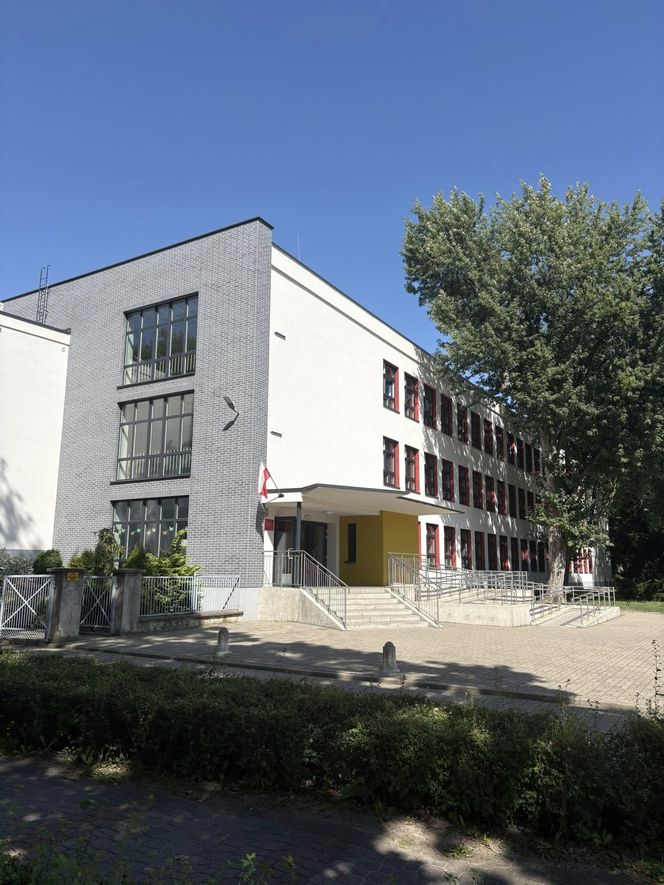 SP5 i SP10 w Lesznie zyskały nowoczesne przestrzenie dla uczniów