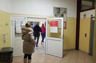 Tak wyglądają wybory 2023 w Białymstoku. Mieszkańcy woj. podlaskiego ruszyli na głosowanie [ZDJĘCIA] 