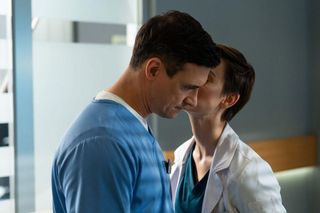 Na dobre i na złe odc. 956. Blanka (Pola Gonciarz), Krzysztof Radwan (Mateusz Damięcki)