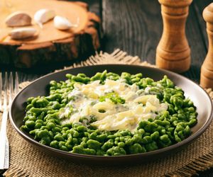 Szpinakowe kluski rodem z Niemiec. Proste i szybkie w przygotowaniu